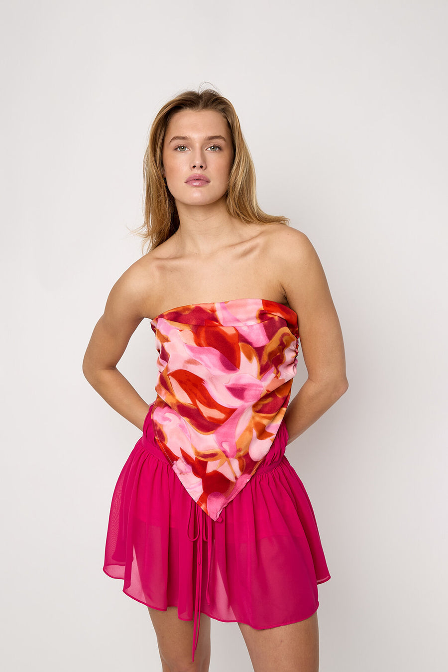 Gimme Red Sleeveless Summer Top - 3-Piece Set lifestyle
