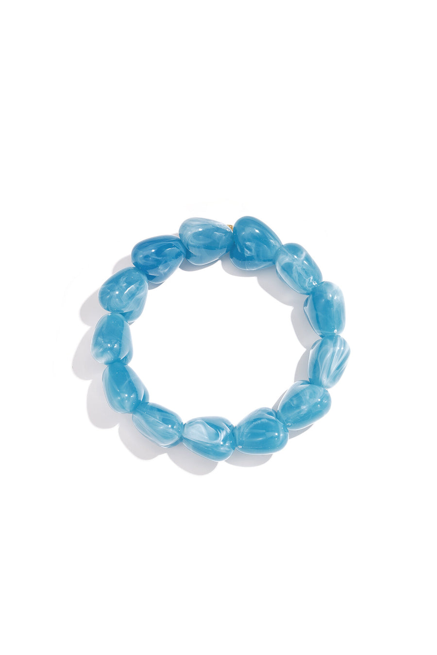 Pulsera de cuentas con grandes cuentas en forma de corazón.