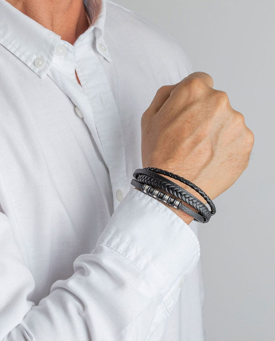 Pulsera Lotus Style LS2101-2/1 Urban Man — Cuero Negro y Acero lifestyle