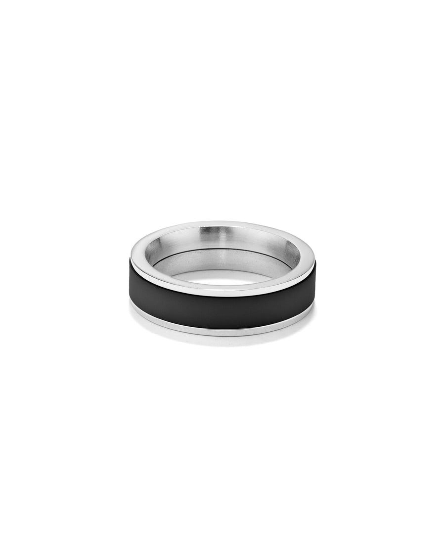 Anillo Radiant RH000022-24 CERAMIC — Plateado y Negro · Talla 24 lifestyle